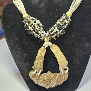 Coconut Wood Pendant Necklace With Abalone Beaded 24-27"